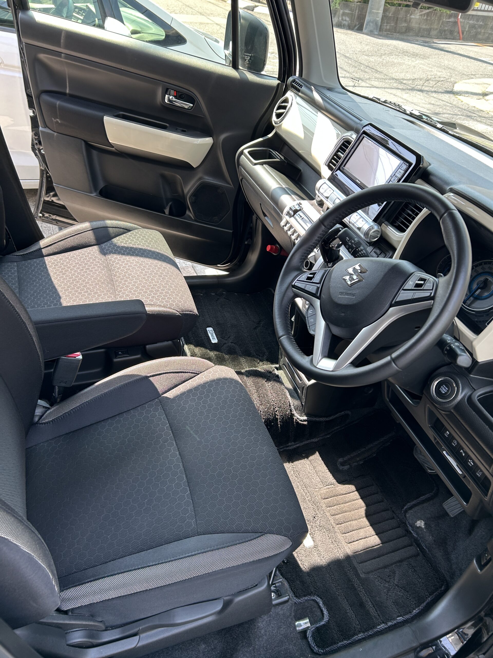 車内清掃　名古屋市　M様