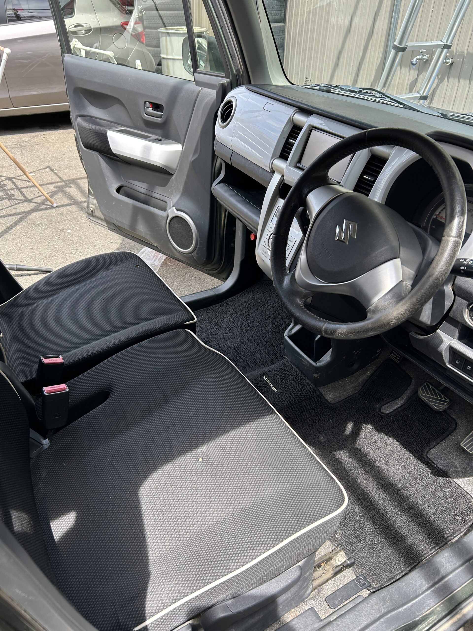 車内清掃 名古屋市 L様