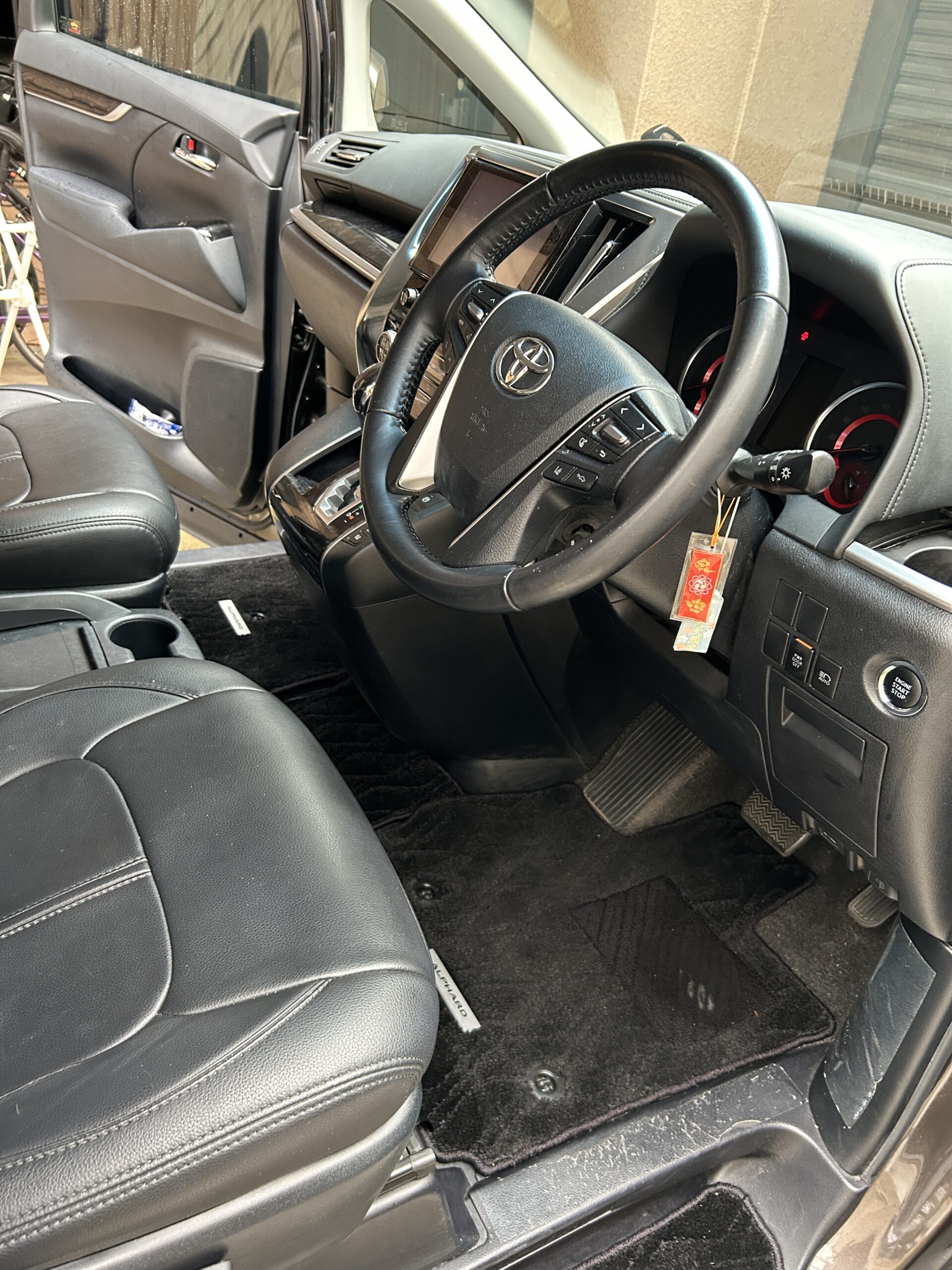 車内清掃 名古屋市 T様