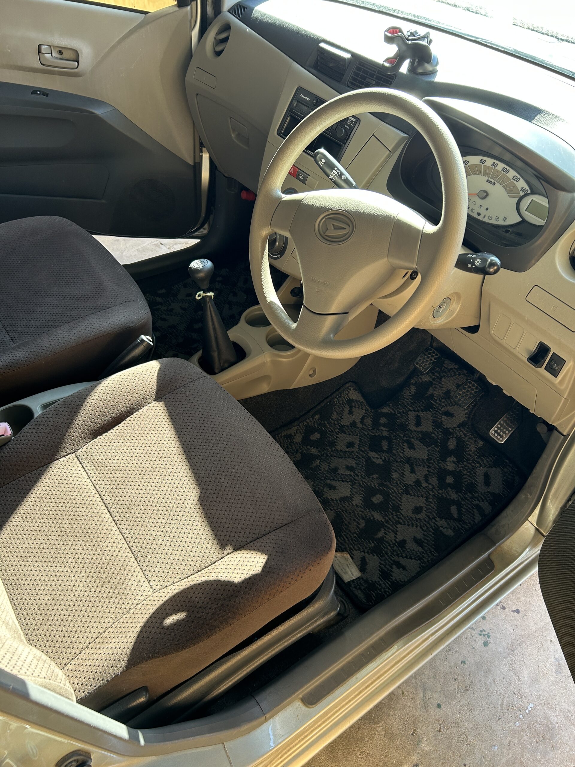 車内清掃 岡崎市 T様